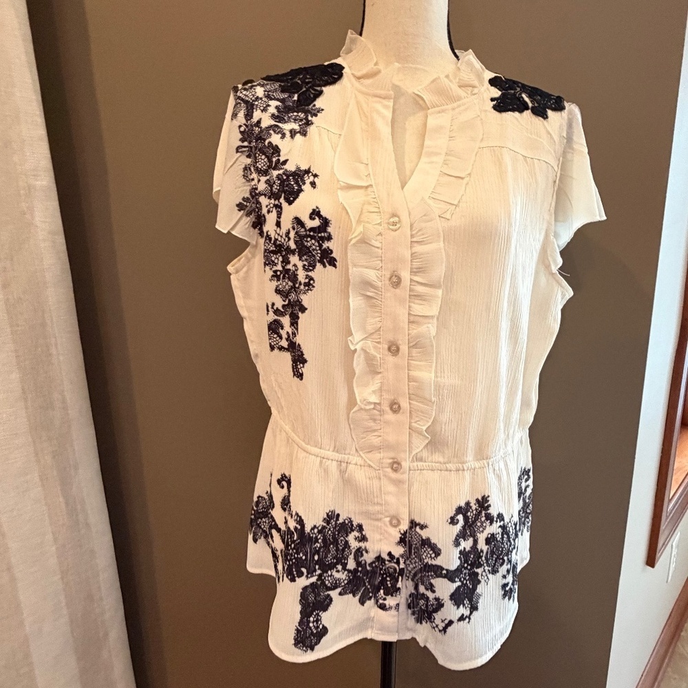 ny collection Ivory & Black floral print lace cap sleeve, Size XL